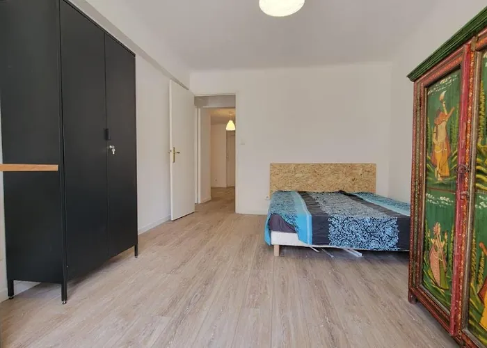 Appartement Neuf De 3 Pieces Avec Climatisation